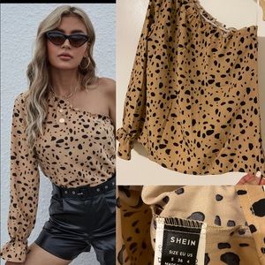 Leopard One Shoulder Too